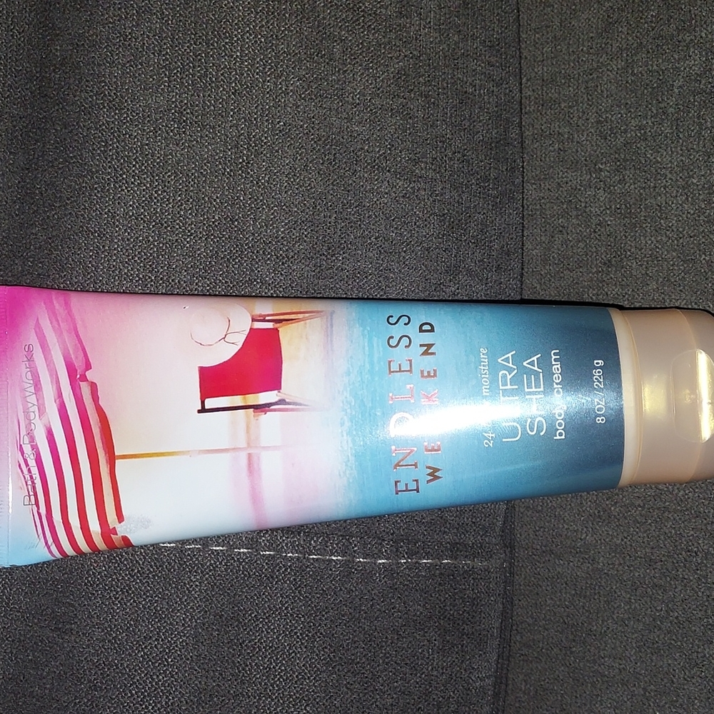 Bath and body endless weekend